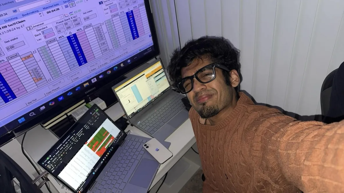 Aadil at his trading setup